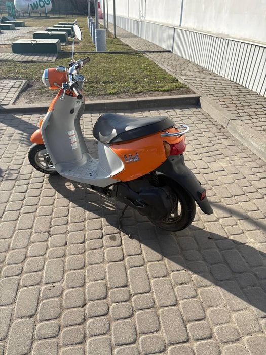 Suzuki lets 4 pallet