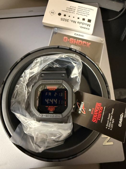 Casio G-Shock DW5600 Stranger Things