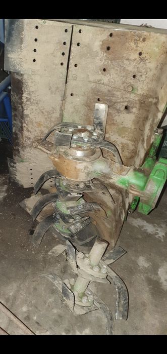 Fresa de 24 facas universal