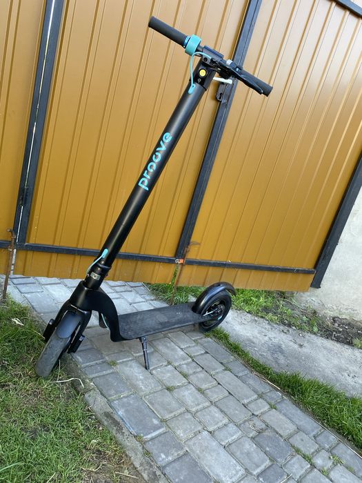 Електросамокат Proove Xsiti Pro.