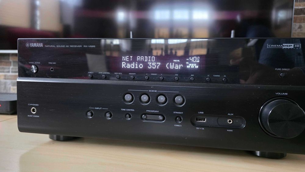 Zestaw kina domowego: amplituner Yamaha RX-V685 +  kolumny 5.1 JBL Balboa