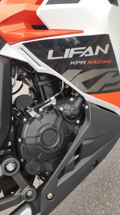 Мотоцикл спортбайк Lifan KPR 250