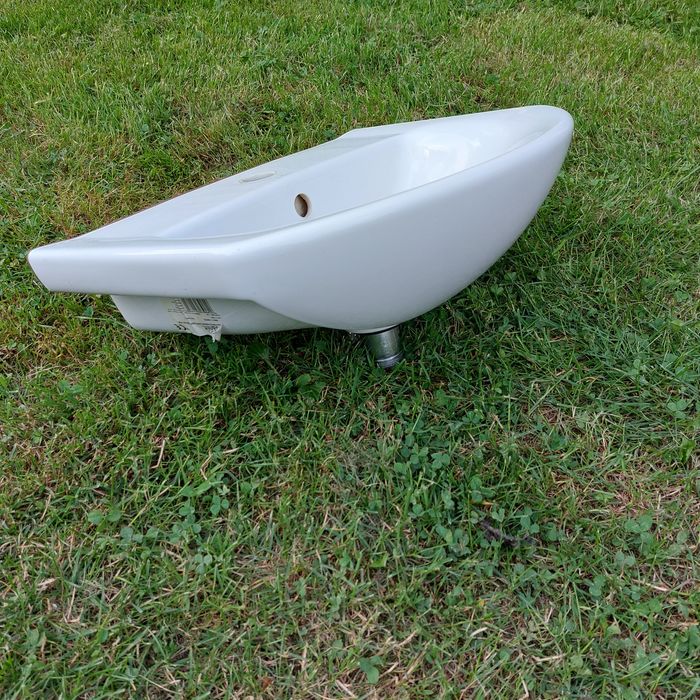 Umywalka używana - szerokość 50cm