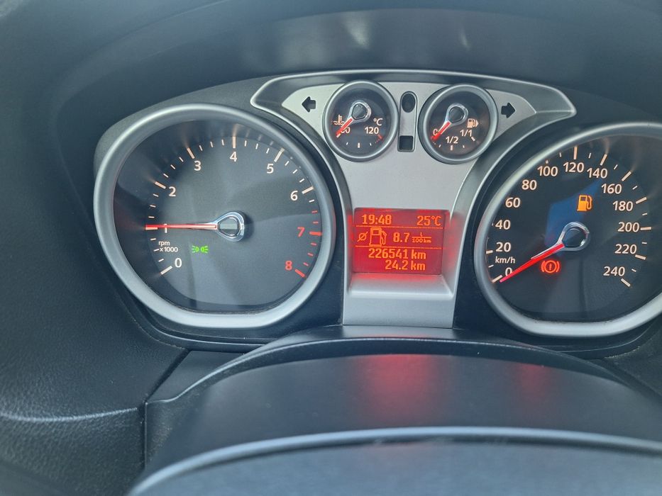 Ford Focus 2008 VIN WF0PXXGCDP8L25332 фото оголошення 19 з 24