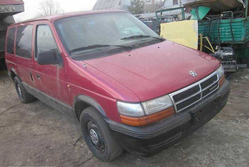 Dodge Stratus 2,0 Chrysler Voyager 1994г 2,5 дизель.
