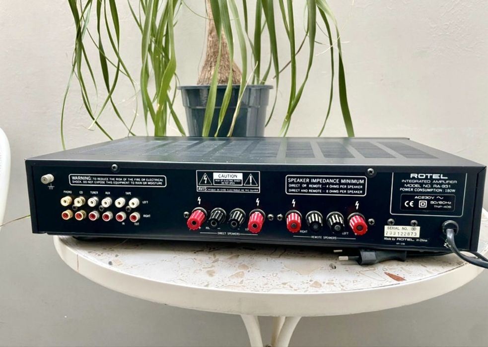 Amplificador Rotel RA-931