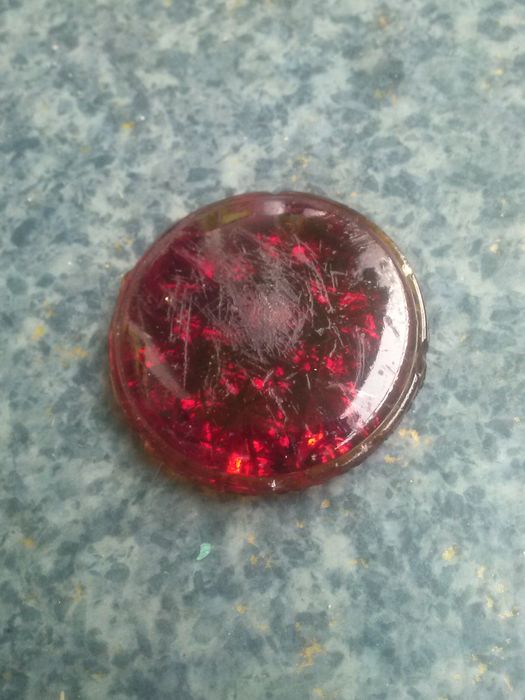 Stary przedwojenny odblask