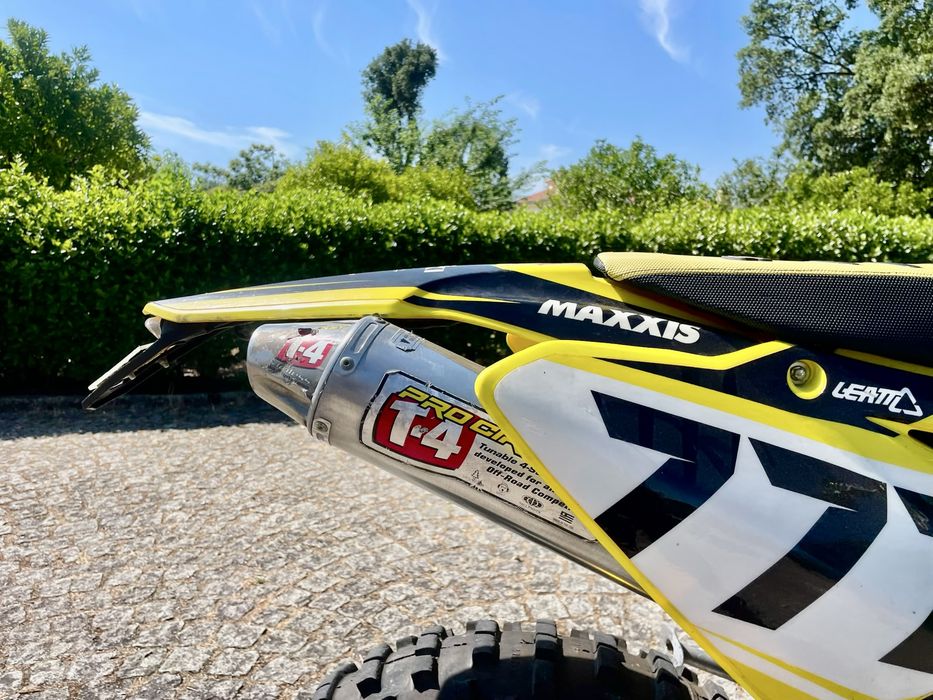 Susuki RMZ 450 de 2012 (matriculada)
