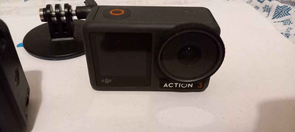 DJI Osmo Action 3 — Câmara de Ação 4K — Como Nova