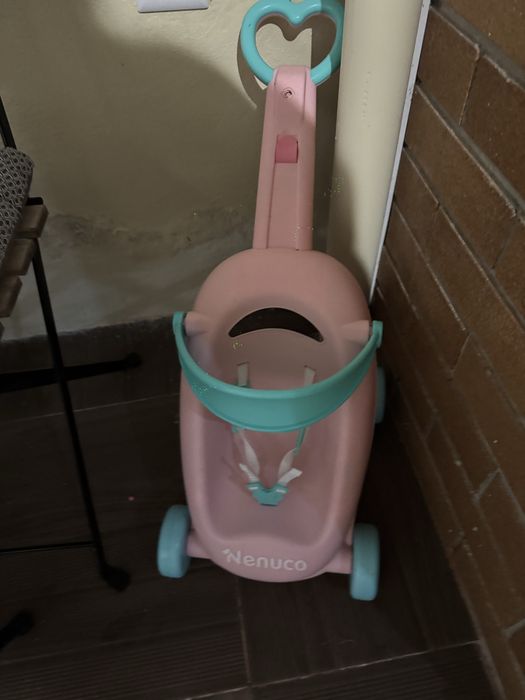 Carrinho boneco Nenuco