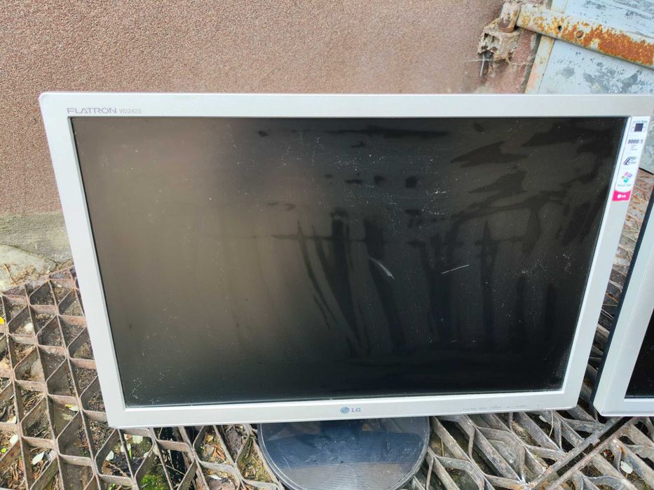Monitory FLATRON