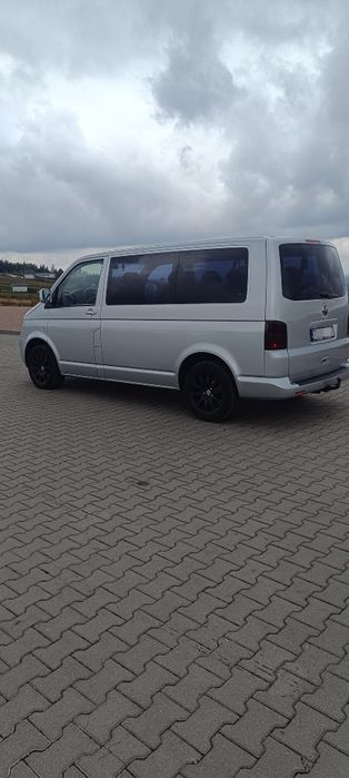 VW Transporter T5- zarejestrowany na 8 osób
