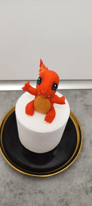 Charmander pokemon figurka z masy cukrowej na tort Pokemony jadalny po