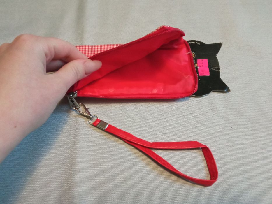 Etui na telefon lub klucze + portfelik - czerwone