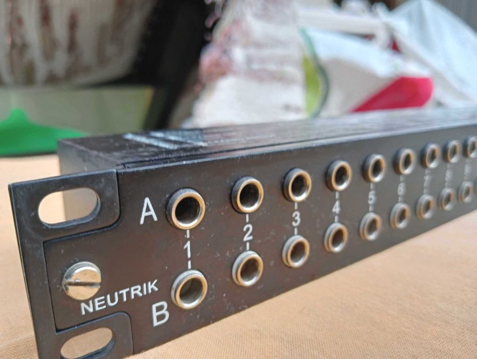 Neutrik Rean NYS SPP-L1 Patch bay