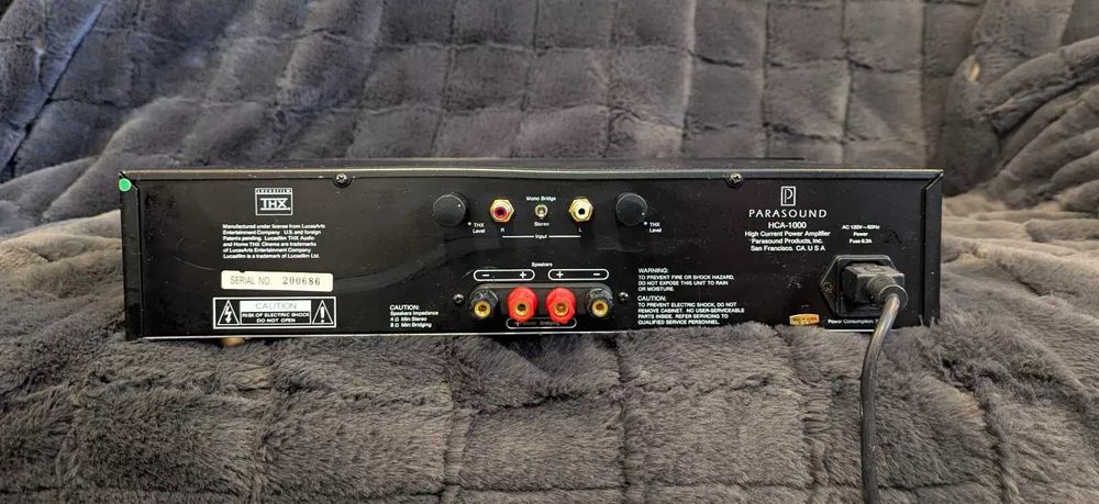 Parasound HCA-1000 – Amplificador de Potência High-End