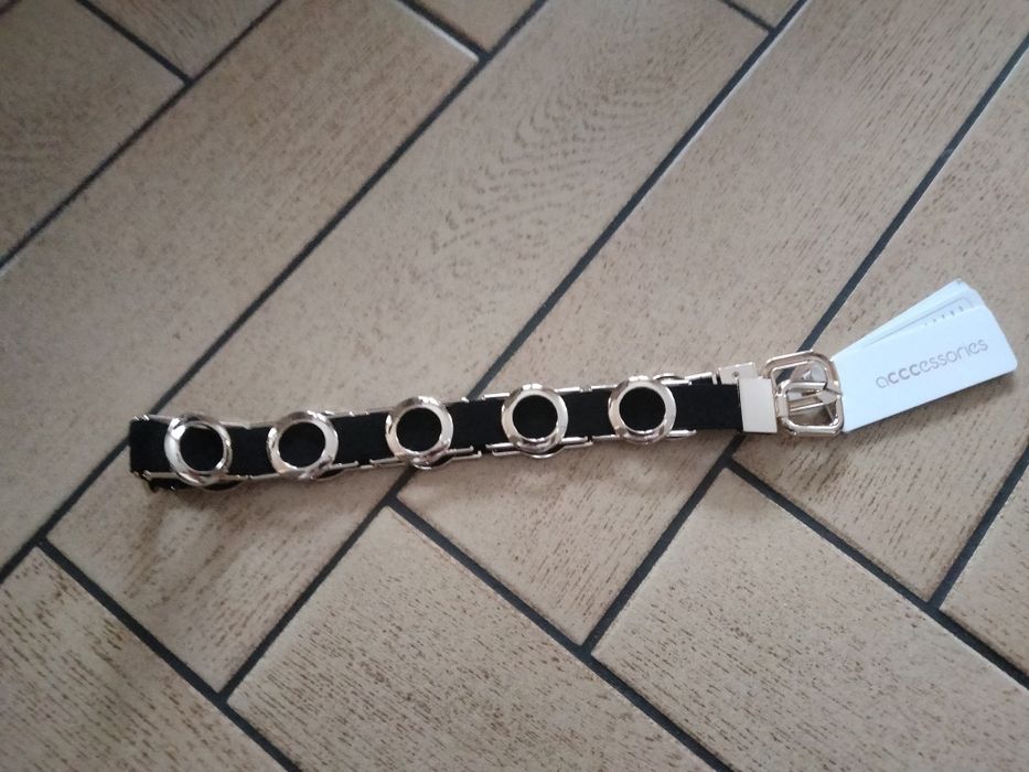 Nowy pasek na gumce koła CCC