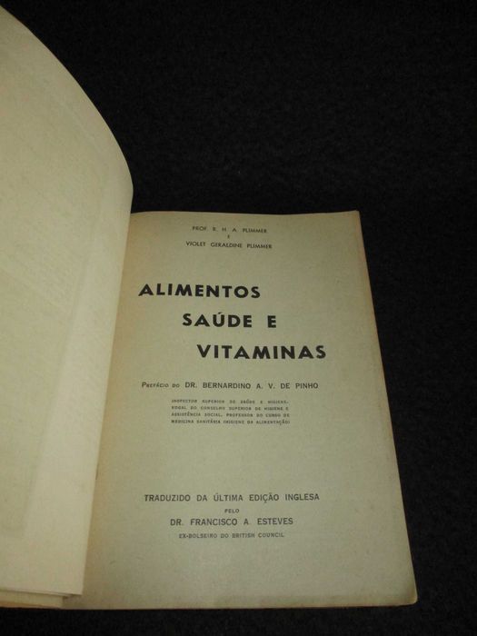 Livro Alimentos Saúde e Vitaminas Plimmer