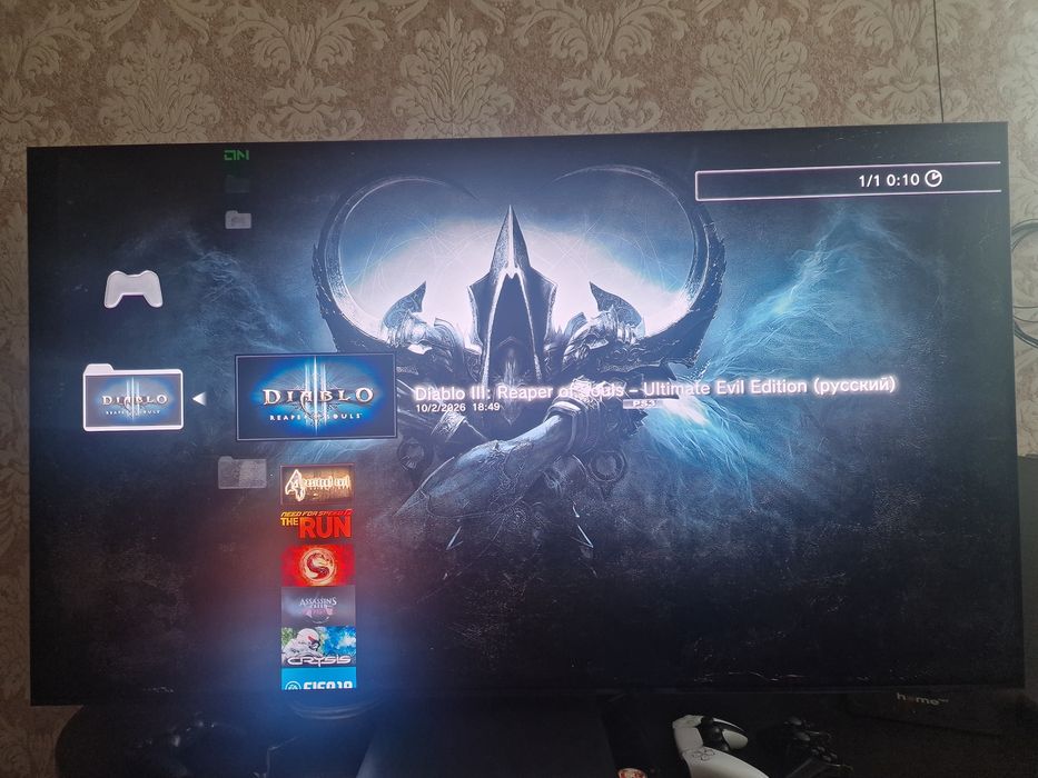 Продам Sony PlayStation 3 (PS3) 120GB + 2 джойстики + ігри