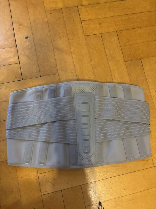 Orteza ledzwiowo- krzyzowa z pasami dociągowymi AR-SO-01 szary Reh4Mat