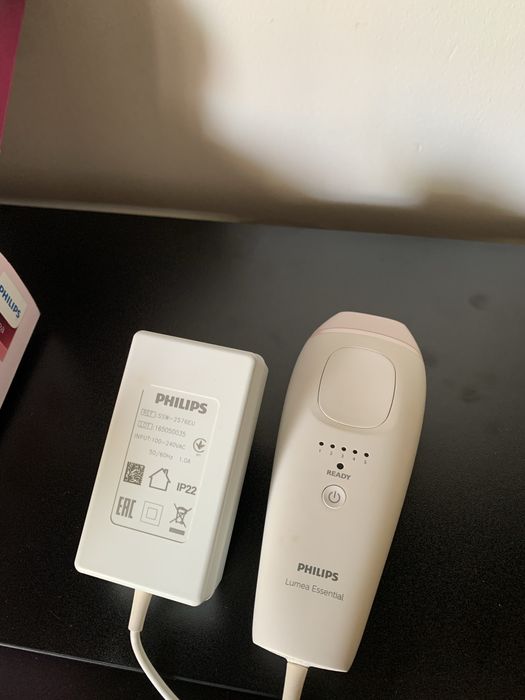 Depiladora Luz Pulsada IPL Philips Lumea Essential como Nova na Caixa