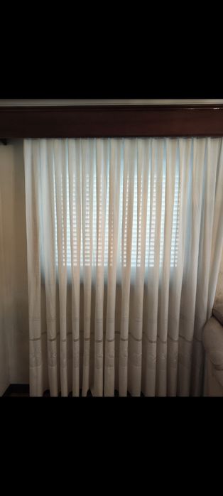 7 Sanefas em madeira com 7cortinas em linho...