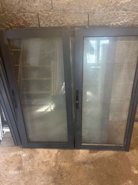 Janela de Correr Vidro Duplo RAL 7016