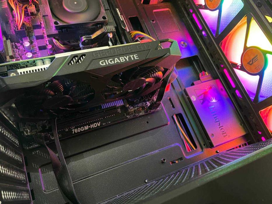 GTX 1650 4 GB DDR3  игровой компьютер