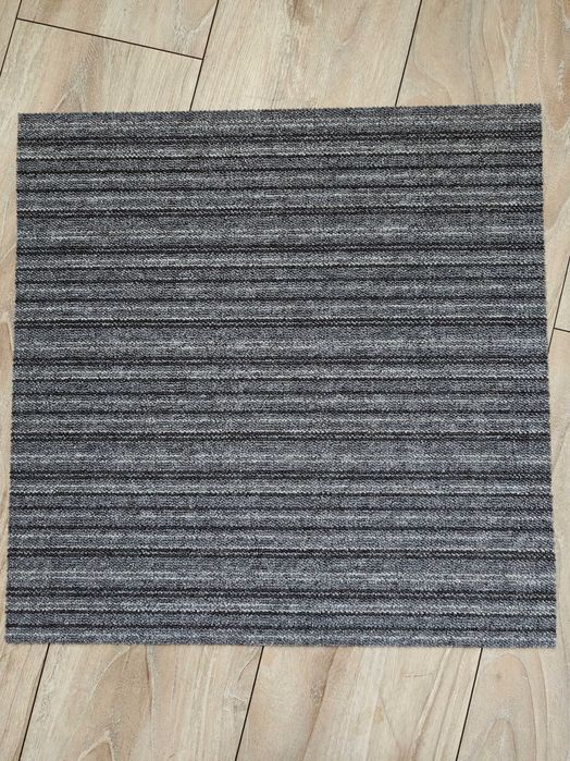 10 m² Vienna Płytki dywanowe prążkowane 50x50cm