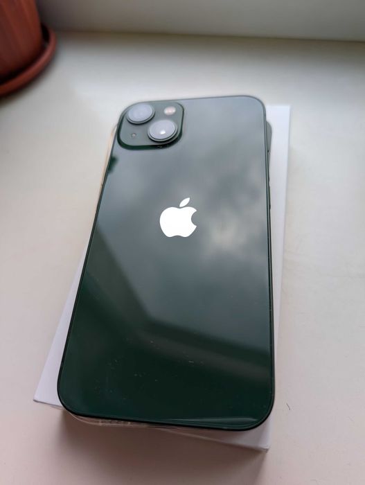 iPhone 13 ( Стан Нового. Повний комплект )