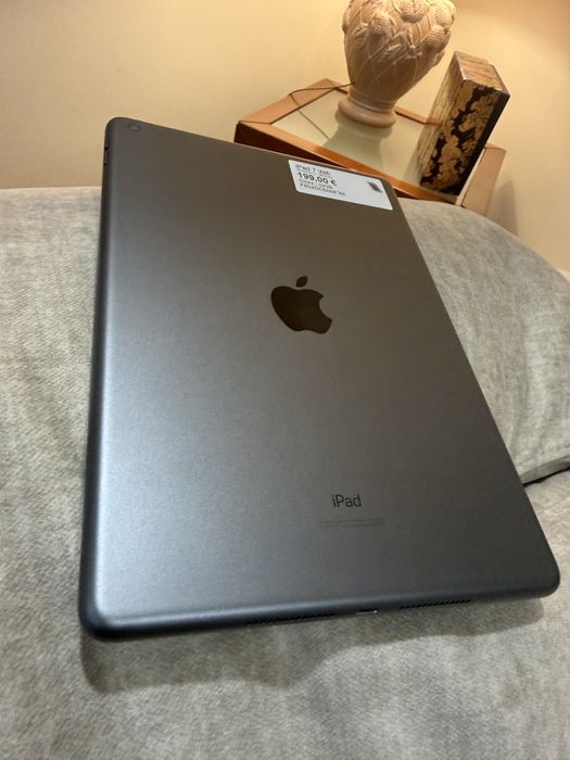 iPad 7 32GB Wi-Fi