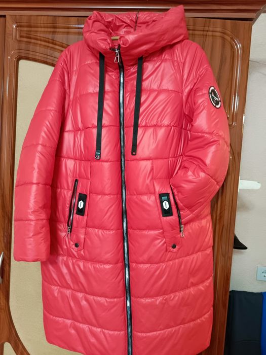 Пальто зимове нове