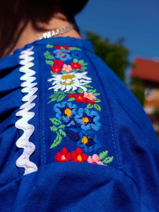 Продам старовинну вишиванку