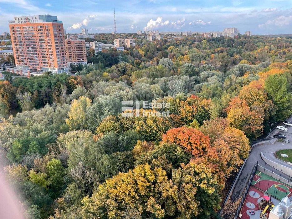 Продам 3 кімн. квартиру по вул. Дмитра Антоненка, 49, ЖК Ключ