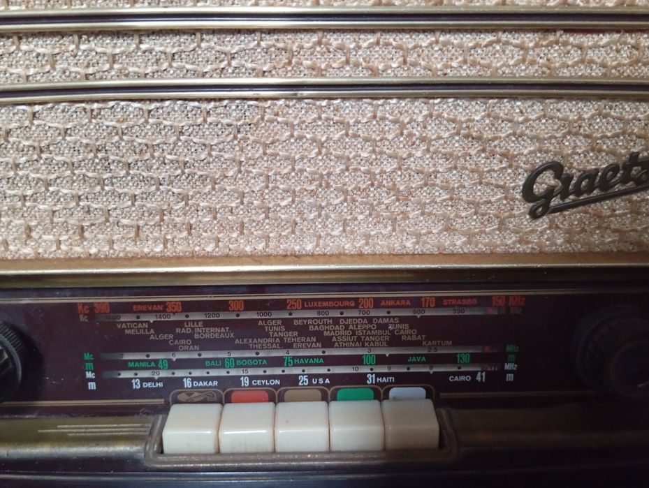 Rádio antigo Marca Graets