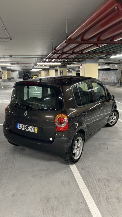 Renault Modus 1.2 Gasolina – 2006 – Bem estimado