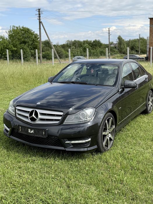 Лобове скло w204 w211 w212 w245 w166 w164 Авторозборка Мерседес Шрот