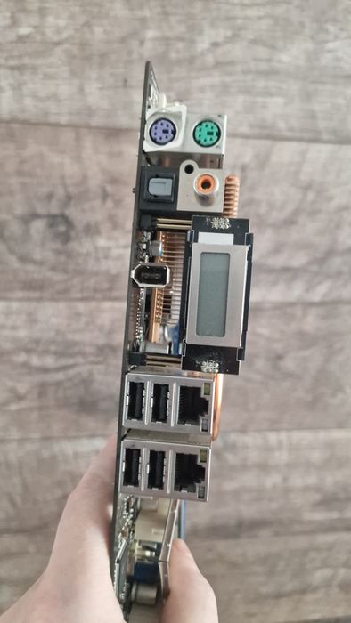 Материнская плата intel 775 DDR2