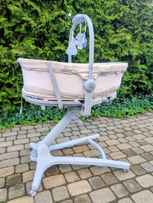 Łóżeczko Chicco Baby Hug Pro 5w1 + dedykowany materac