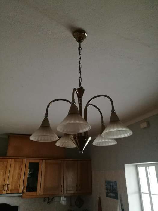 Vendo candeeiro de teto em muito bom estado