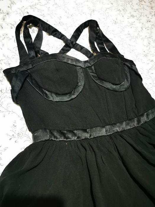 Czarna Sukienka jedwabna Versace for HM 36