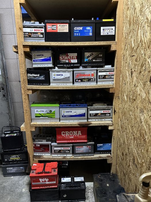 Акумулятор акб Varta 60A Б/У