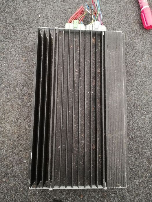 VW PASSAT B6 WZMACNIACZ 3C0035456A