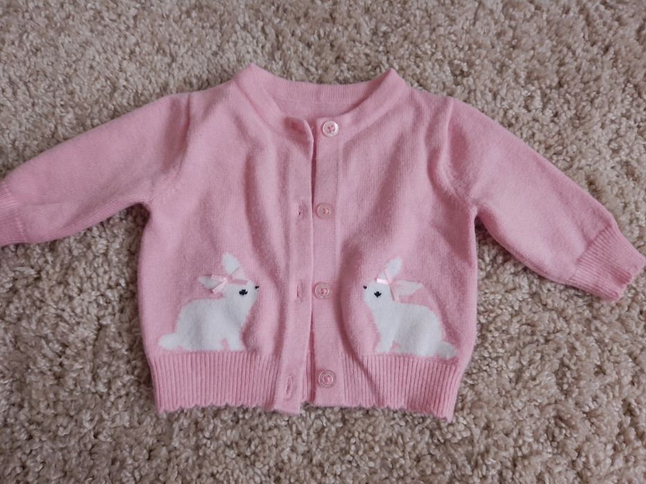 Милая кофточка на малышку 0-3 мес
