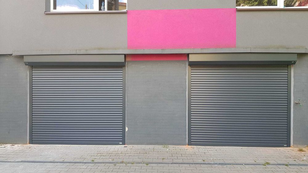 Brama rolowana garażowa z napędem 200x200