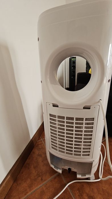 Climatizador igual a novo.