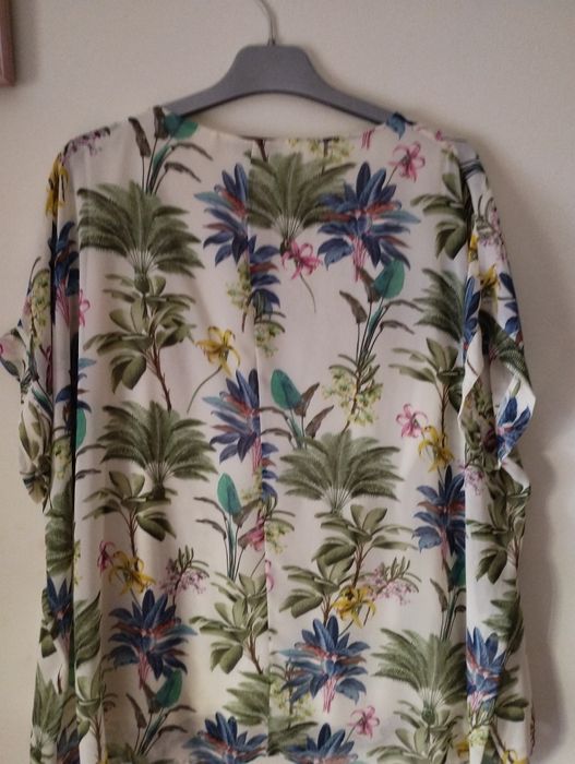 Blusa de sra larga e comprida