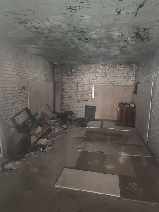 Продаж гаражу вул. Нижньоюрківська 2