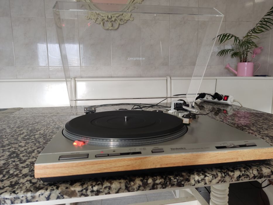 Technics SLD 303 Full Automático