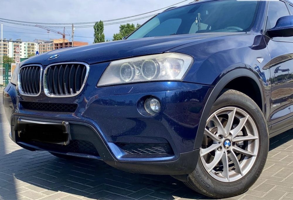 BMW X3 2011 року випуску